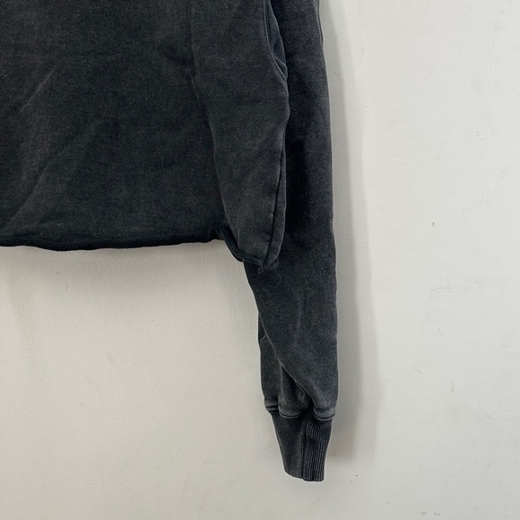 SKIMS Charcoal Cropped Sweatshirt - Picture 3 of 4